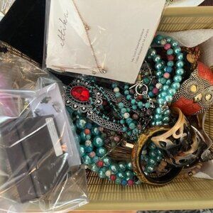 Wren's Picks - LIVE SHOW Fri, Dec 12, 2025 6PM Mountain.